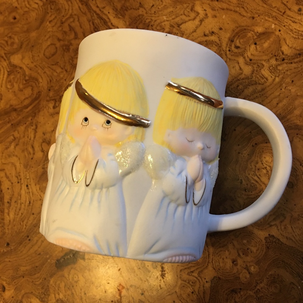 Hallmark 3 D Praying Angels Mug